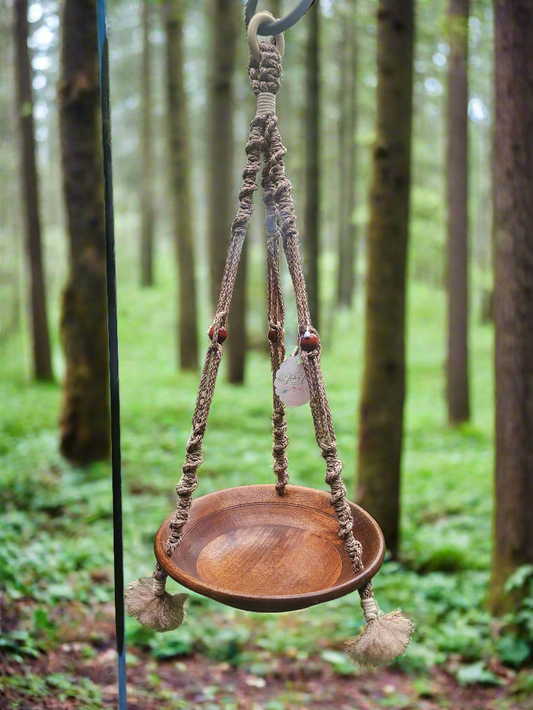 Macrame hanger