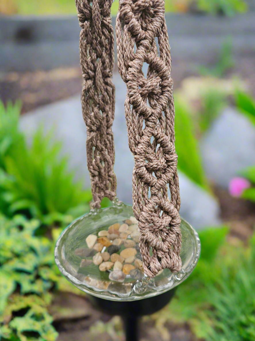 Macrame bird bath