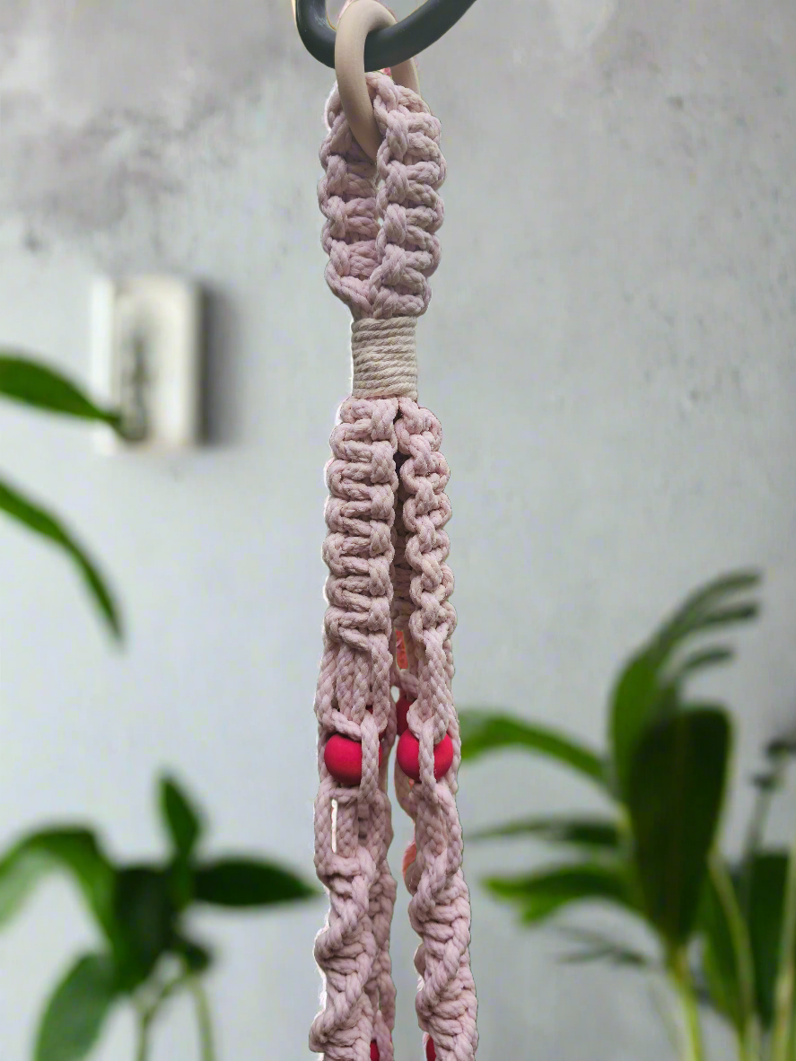 Macrame plant hanger