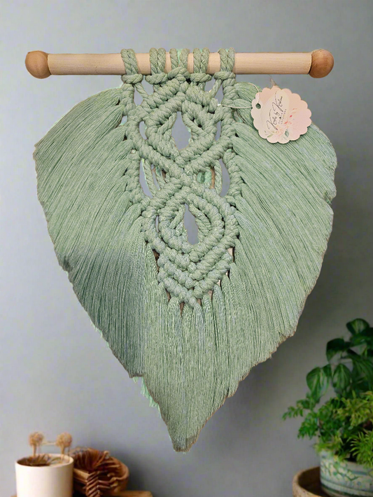 Macrame wall decoration